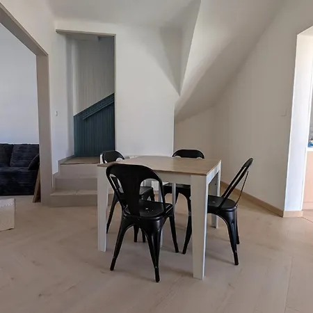 Maison Pour 6 Adultes Ou 4 Adultes Et 4 Enfants, 3 Chambres, 1 Jardin